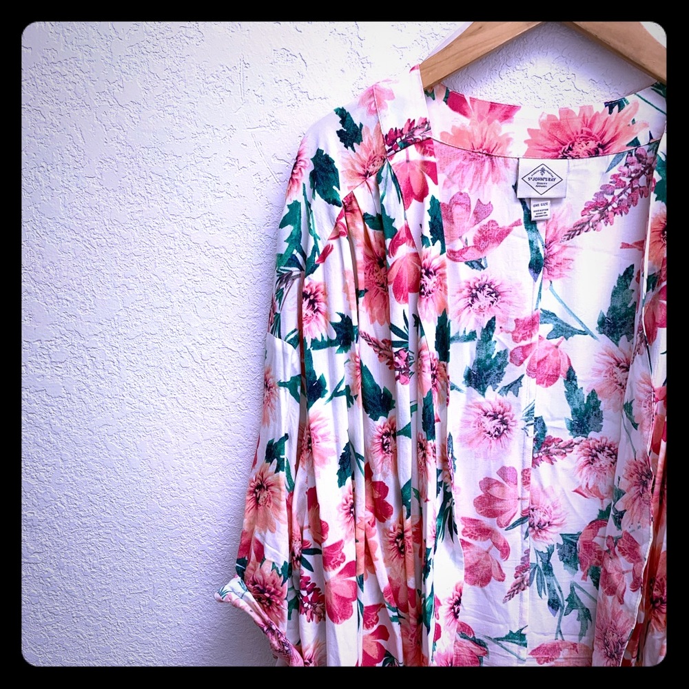 St John’s Bay floral kimono
